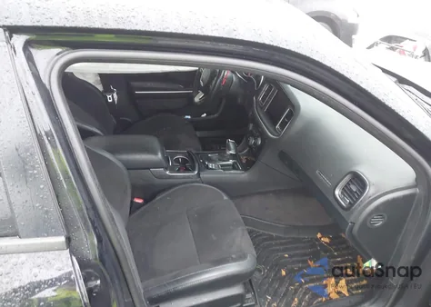 2018 Dodge Charger R/T Rwd z USA, uszkodzony, nr VIN 2C3CDXCT1JH188240